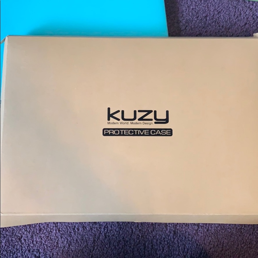 Aqua blue laptop for new MacBook Pro case 13 inch - Picture 4 of 4